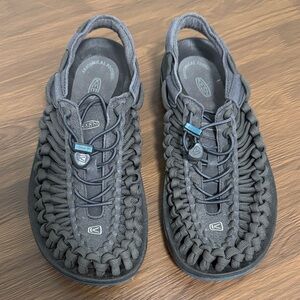 Keen Charcoal Woven Footwear Men’s size 8.5